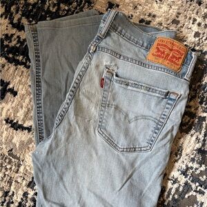 LEVI’s 541 ATHLETIC TAPER FIT MEN'S JEANS